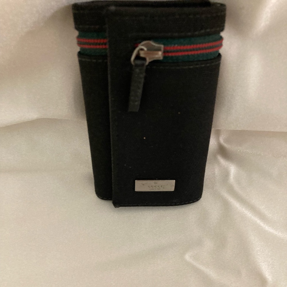Gucci Canvas 6 Key Case. Authentic Euc, With Date… - image 1